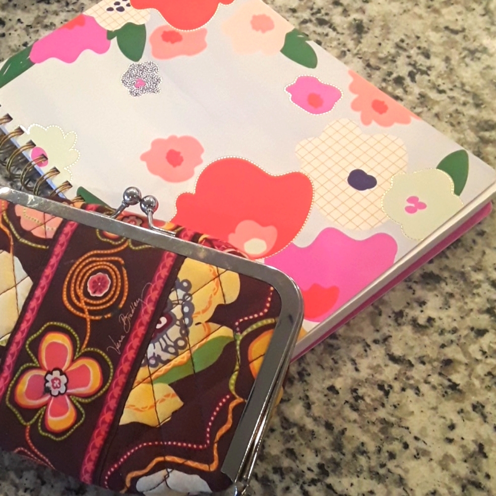 Meet your Posher, House of Topaz